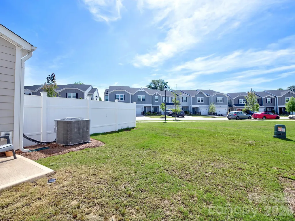 1652 Village Grove Lane Monroe NC 28110