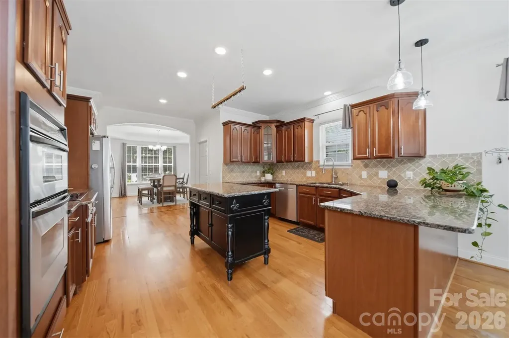 1245 34th Avenue NE Hickory NC 28601