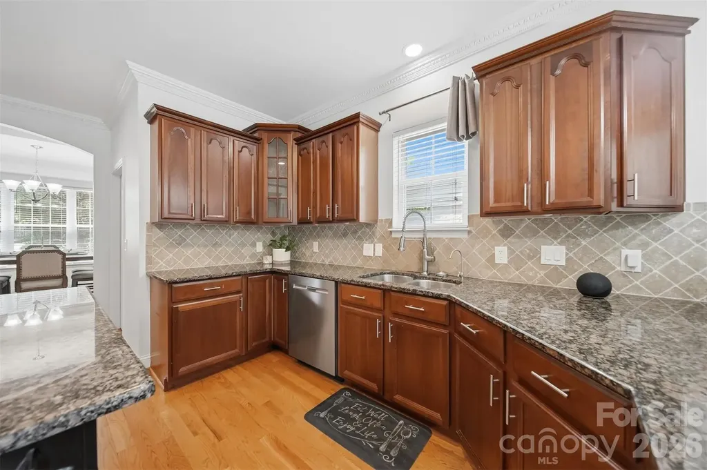 1245 34th Avenue NE Hickory NC 28601