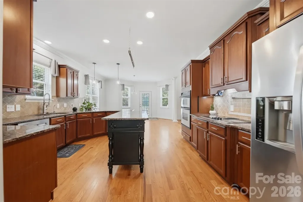 1245 34th Avenue NE Hickory NC 28601