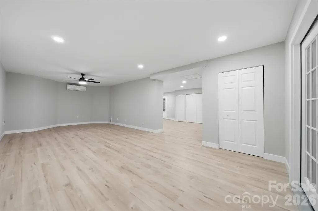 1245 34th Avenue NE Hickory NC 28601