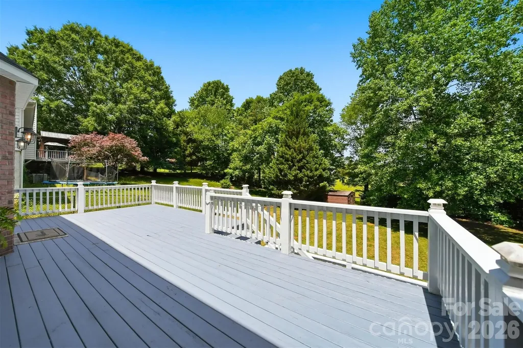 1245 34th Avenue NE Hickory NC 28601