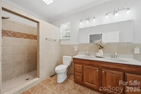 1245 34th Avenue NE Hickory NC 28601