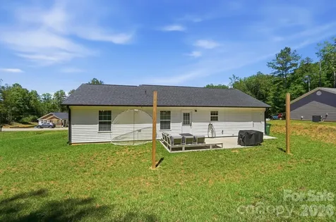 1217 Belmont Circle Drive Lancaster SC 29720