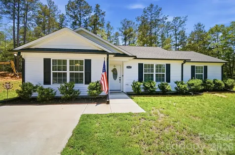 1217 Belmont Circle Drive Lancaster SC 29720