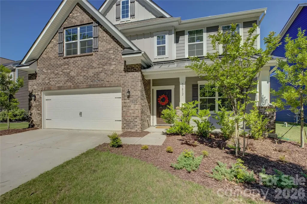 17812 New Mark Avenue Charlotte NC 28278