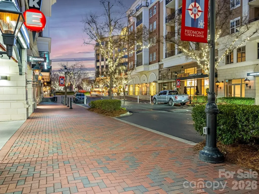 4625 Piedmont Row Drive Charlotte NC 28210