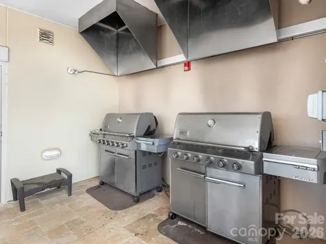 4625 Piedmont Row Drive Charlotte NC 28210