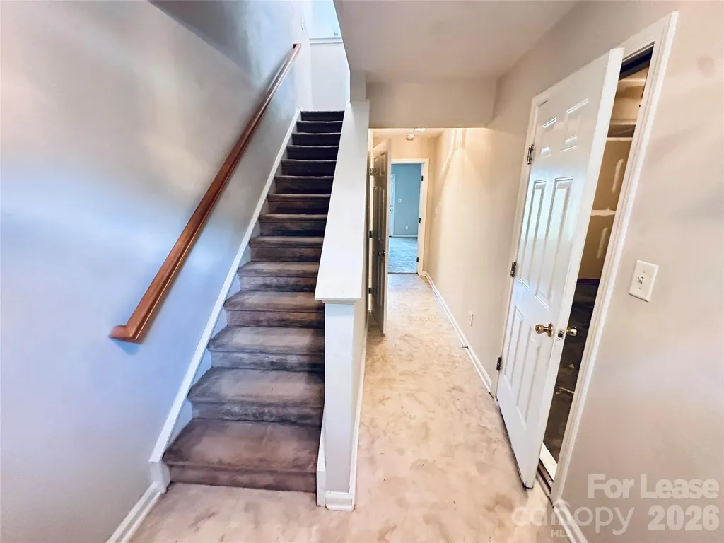 940 Tiger Lane Charlotte NC 28262