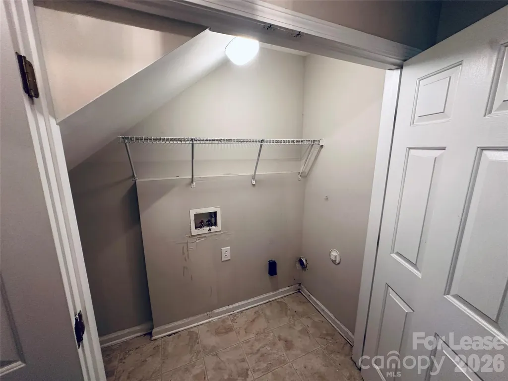 940 Tiger Lane Charlotte NC 28262