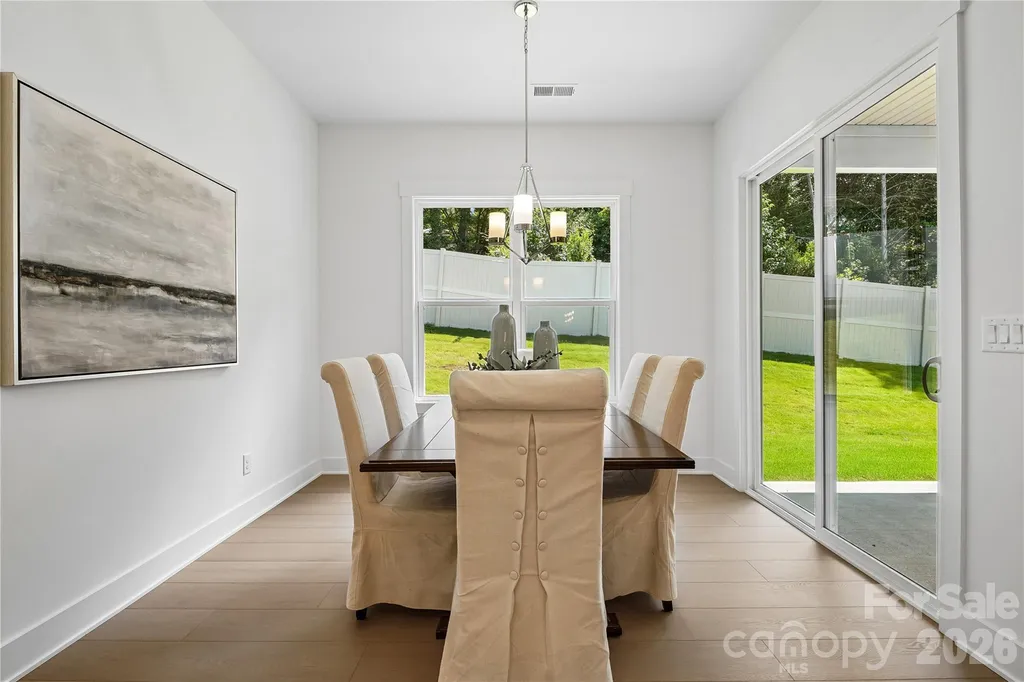 4213 Pinekirk Drive Charlotte NC 28269