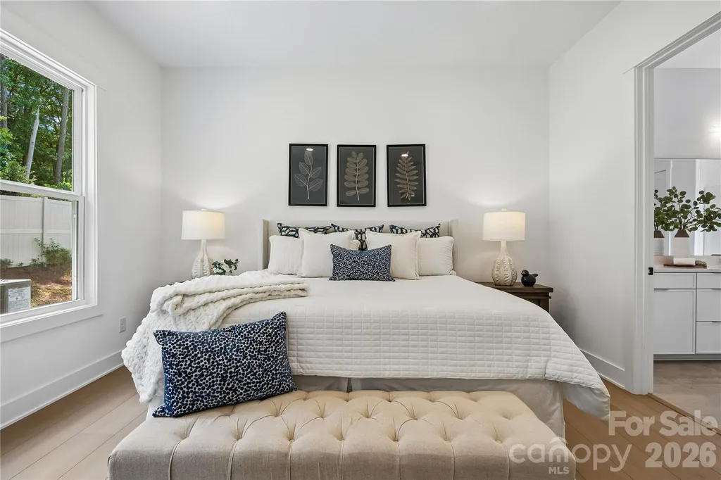 4213 Pinekirk Drive Charlotte NC 28269