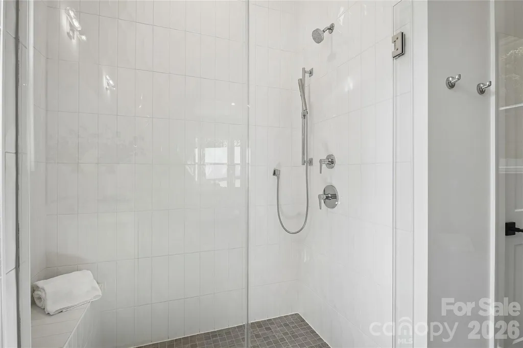 4213 Pinekirk Drive Charlotte NC 28269
