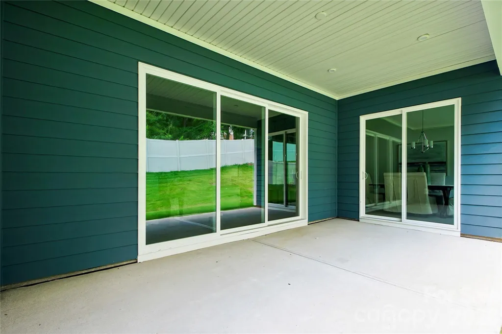 4213 Pinekirk Drive Charlotte NC 28269