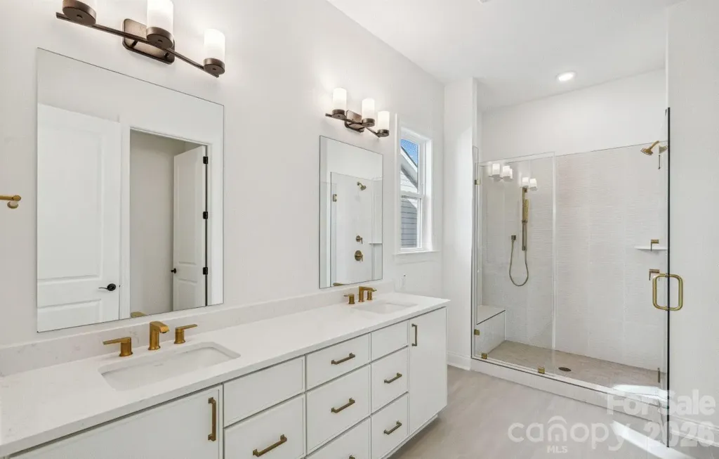4213 Pinekirk Drive Charlotte NC 28269