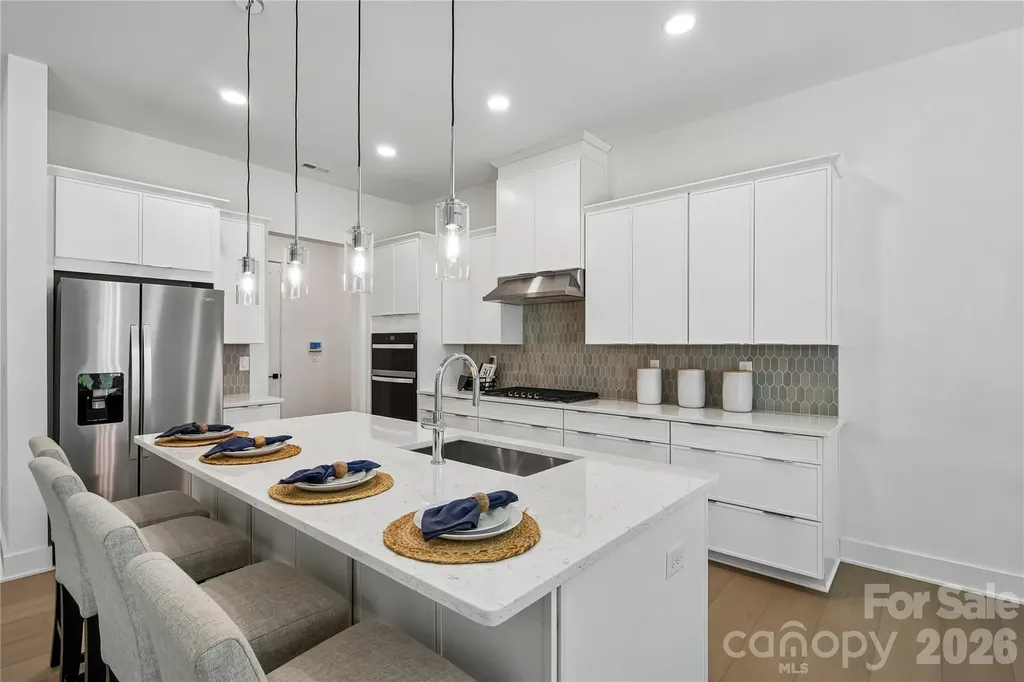 4213 Pinekirk Drive Charlotte NC 28269