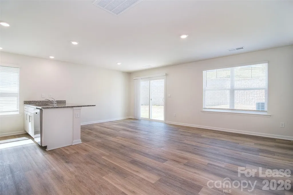 5155 Hyrule Drive Charlotte NC 28262