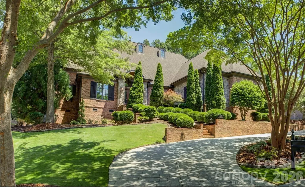 16946 Ashton Oaks Drive Charlotte NC 28278
