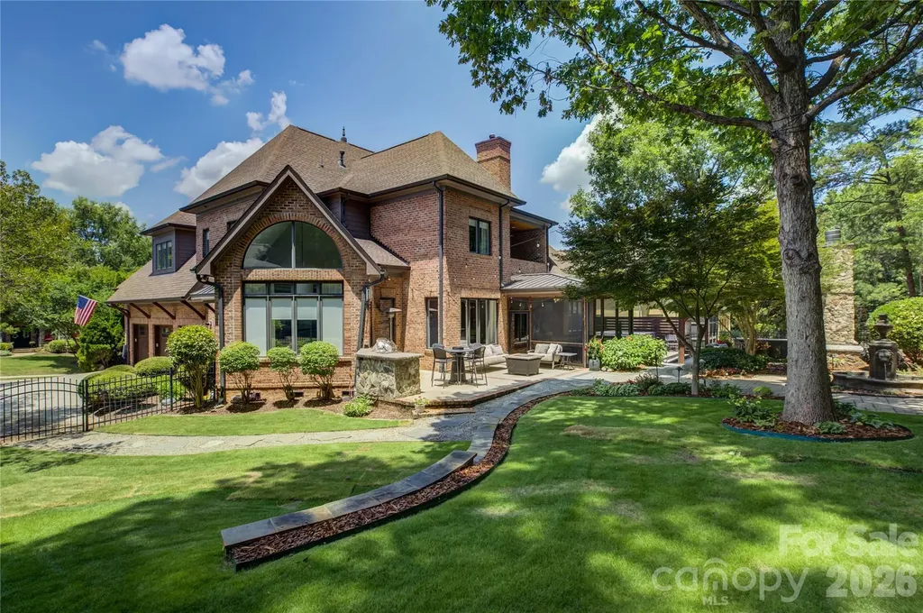16946 Ashton Oaks Drive Charlotte NC 28278