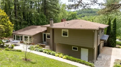 7 Woodbury Road Asheville NC 28804
