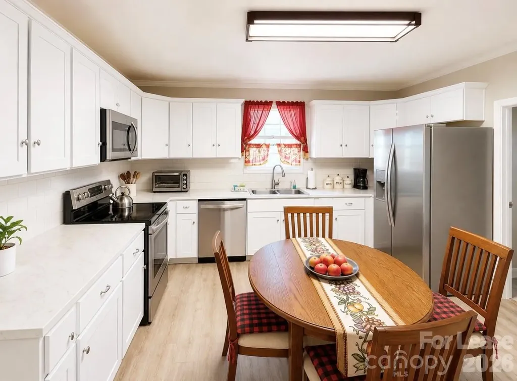 1406 W Walnut Avenue Gastonia NC 28052