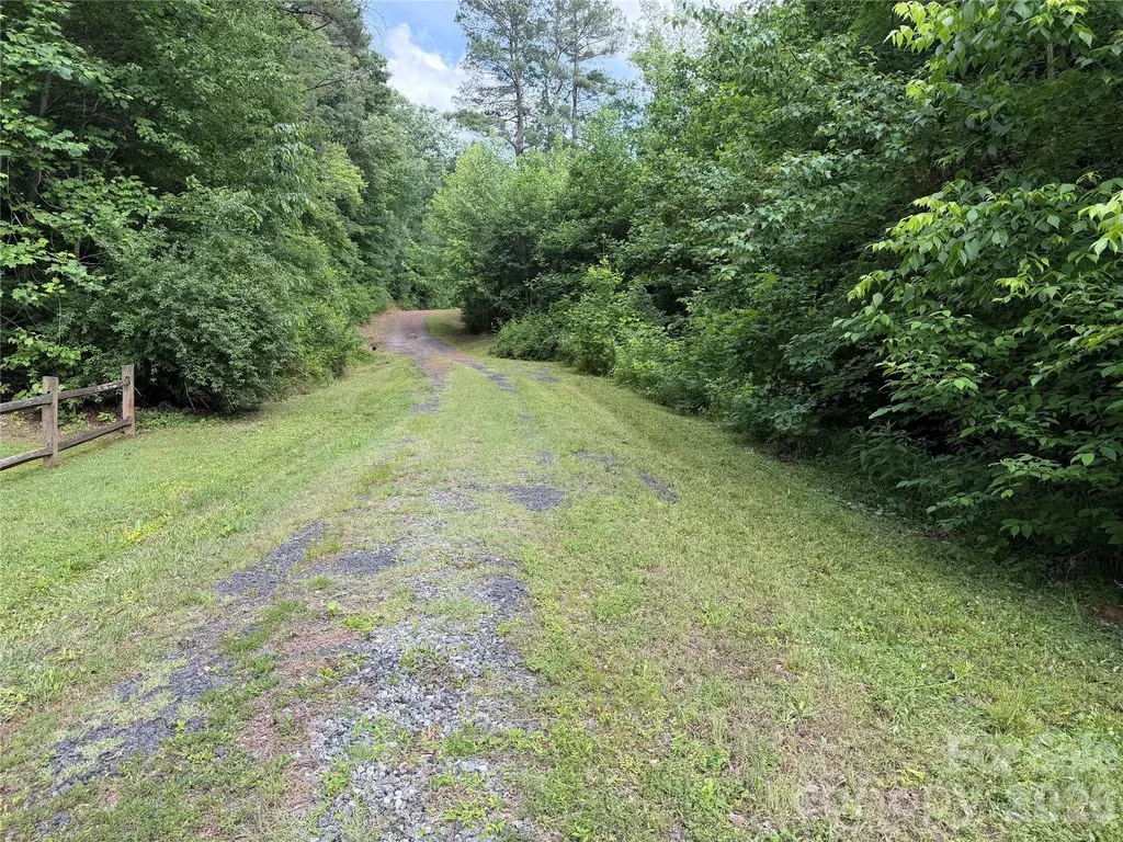 612, 615, 622, 625, 630 Eastmont Drive Newton NC 28658