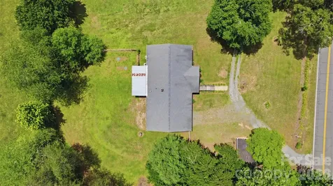 8785 Sugar Hill Road Marion NC 28752