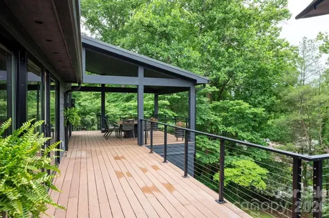 48 Woodvale Avenue Asheville NC 28804