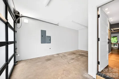 48 Woodvale Avenue Asheville NC 28804
