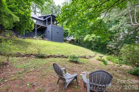 48 Woodvale Avenue Asheville NC 28804