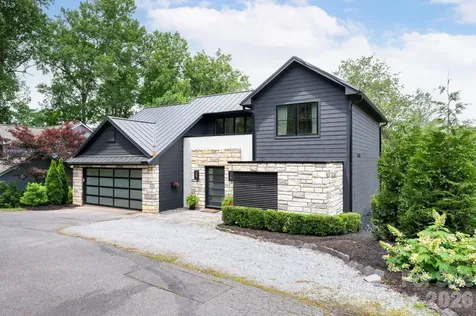 48 Woodvale Avenue Asheville NC 28804