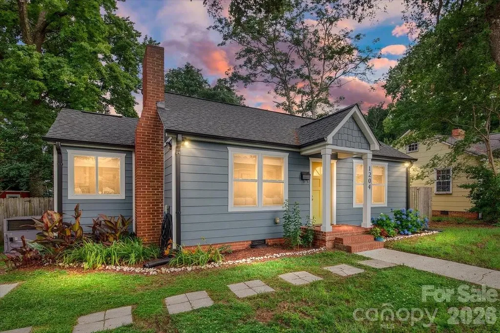 1204 Meadow Lane Charlotte NC 28205