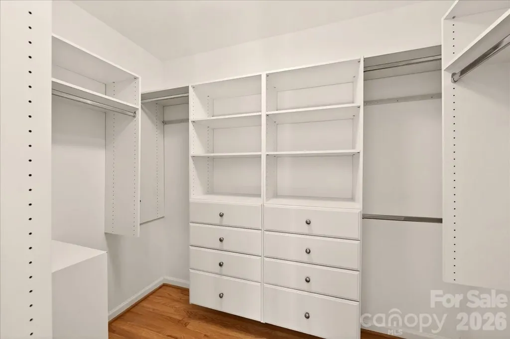 1204 Meadow Lane Charlotte NC 28205