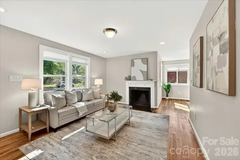 1204 Meadow Lane Charlotte NC 28205