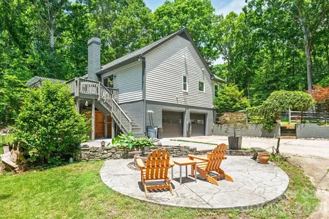 9131 N Pine Hill Lane Charlotte NC 28215