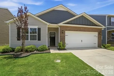 1843 Vanderlyn Street Monroe NC 28112