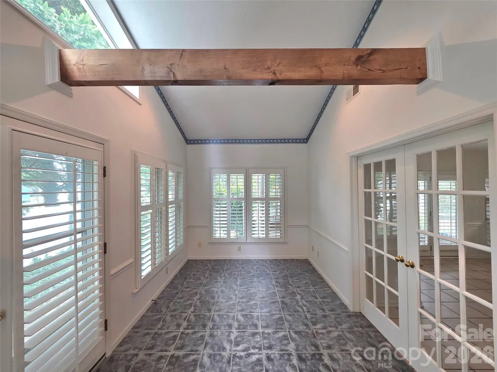 687 A Carlton Drive Gastonia NC 28054