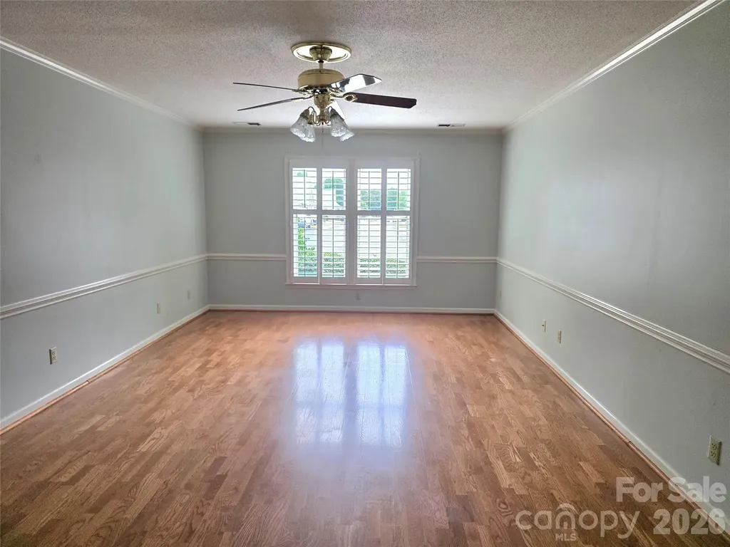 687 Carlton Drive Gastonia NC 28054