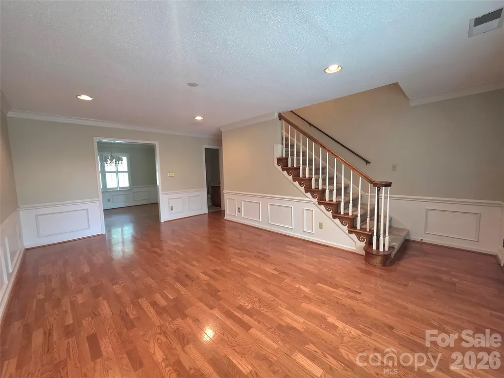 687 Carlton Drive Gastonia NC 28054