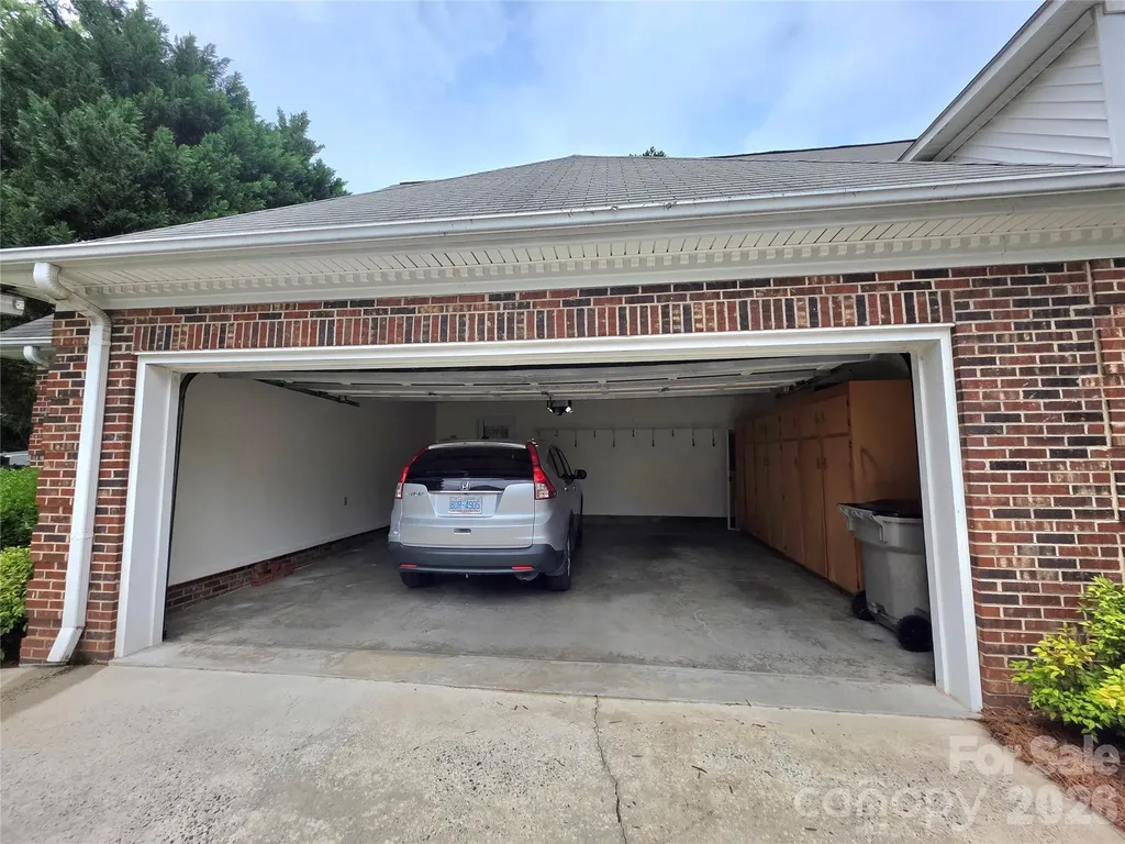 687 Carlton Drive Gastonia NC 28054