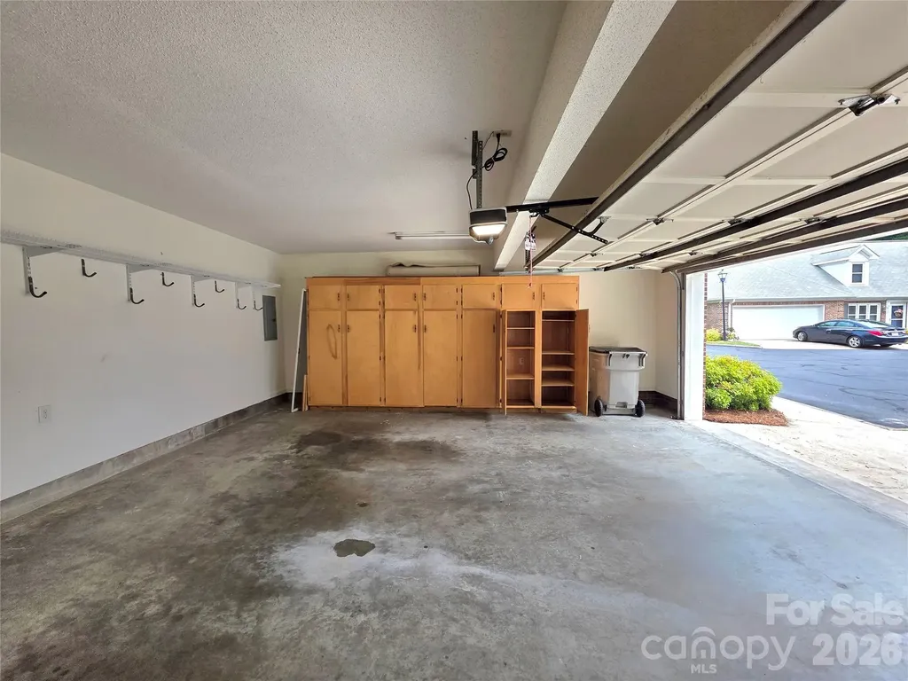 687 Carlton Drive Gastonia NC 28054