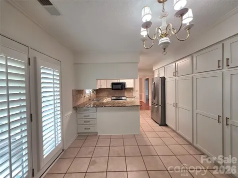 687 A Carlton Drive Gastonia NC 28054