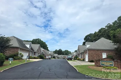 687 A Carlton Drive Gastonia NC 28054