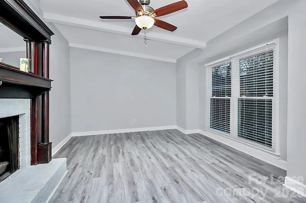 4743 Old Woods Road Charlotte NC 28209