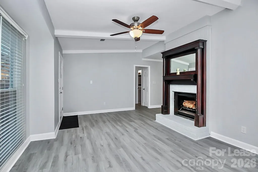 4743 Old Woods Road Charlotte NC 28209