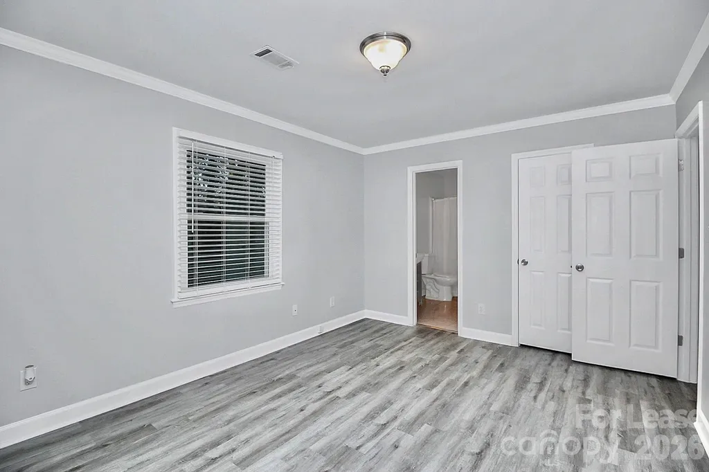 4743 Old Woods Road Charlotte NC 28209