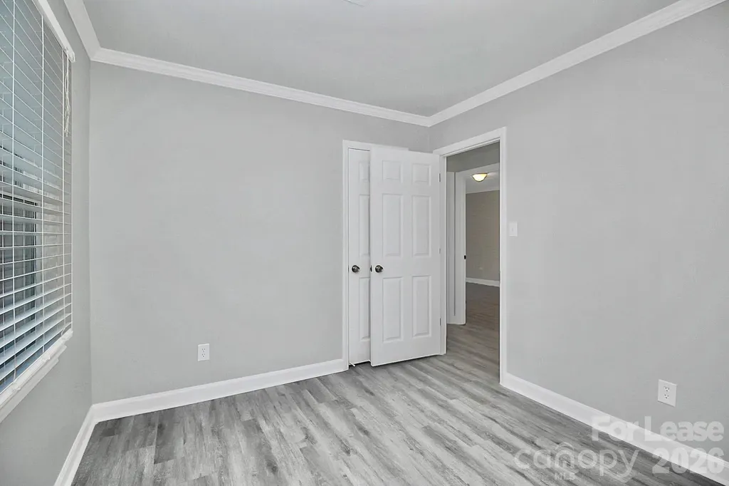 4743 Old Woods Road Charlotte NC 28209