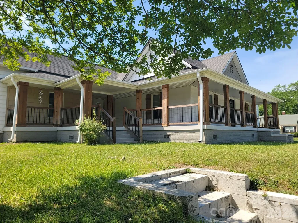 409 N 12th Street Bessemer City NC 28016