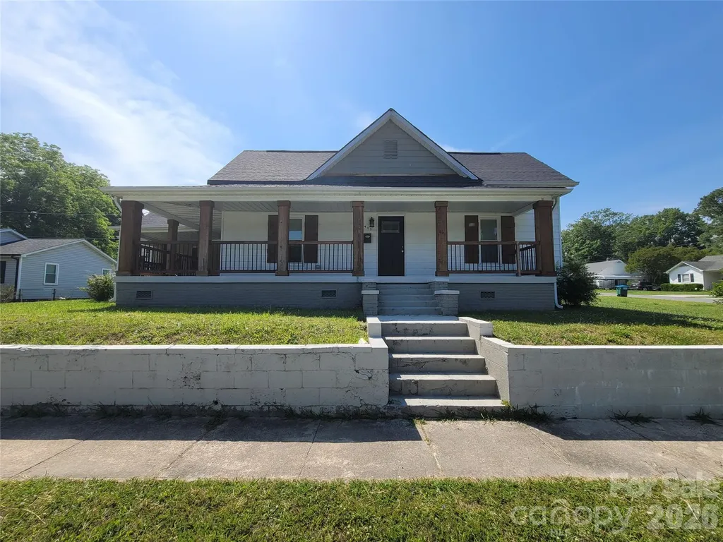 409 N 12th Street Bessemer City NC 28016