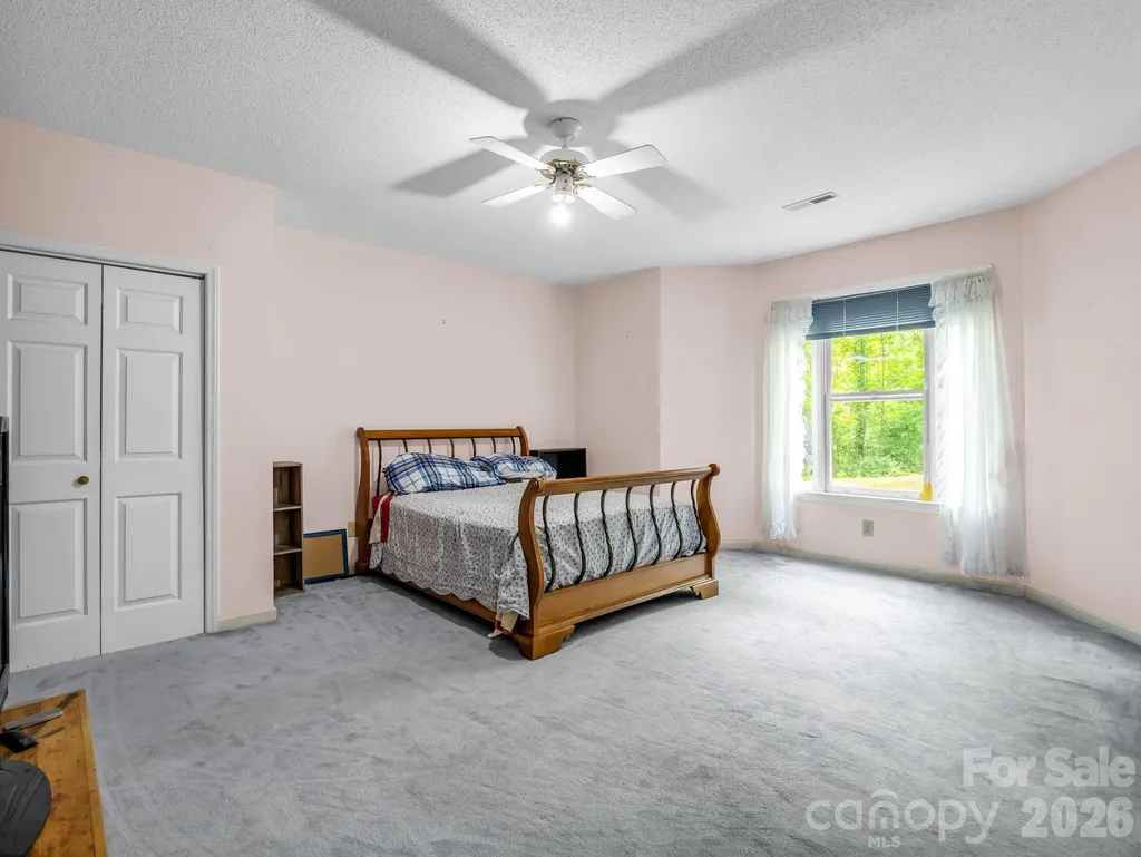 385 Park Street Columbus NC 28722